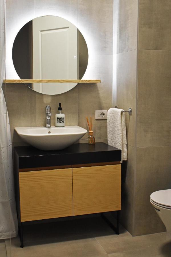 Vibrant Apartment Tirana Extérieur photo